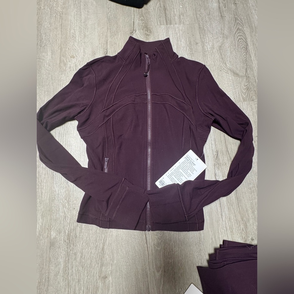 Lululemon Cropped Define Jacket in Black Plum